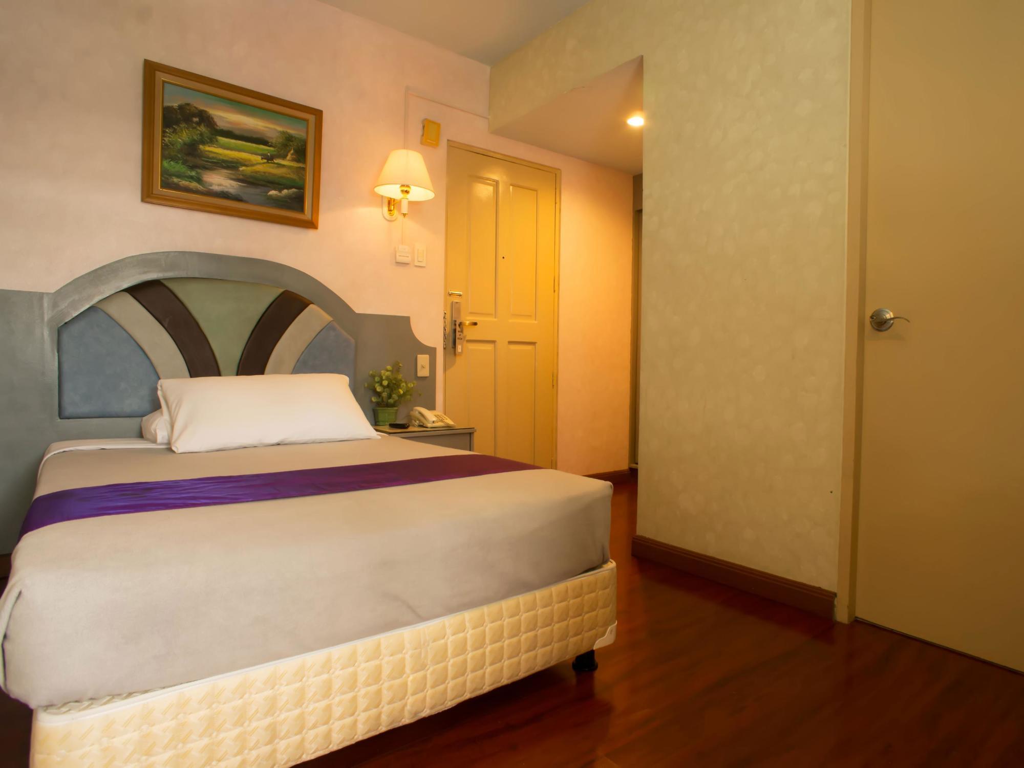 V Hotel 马尼拉 外观 照片