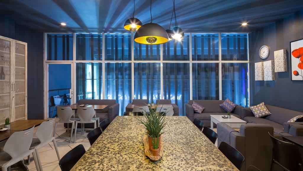 V Hotel 马尼拉 外观 照片