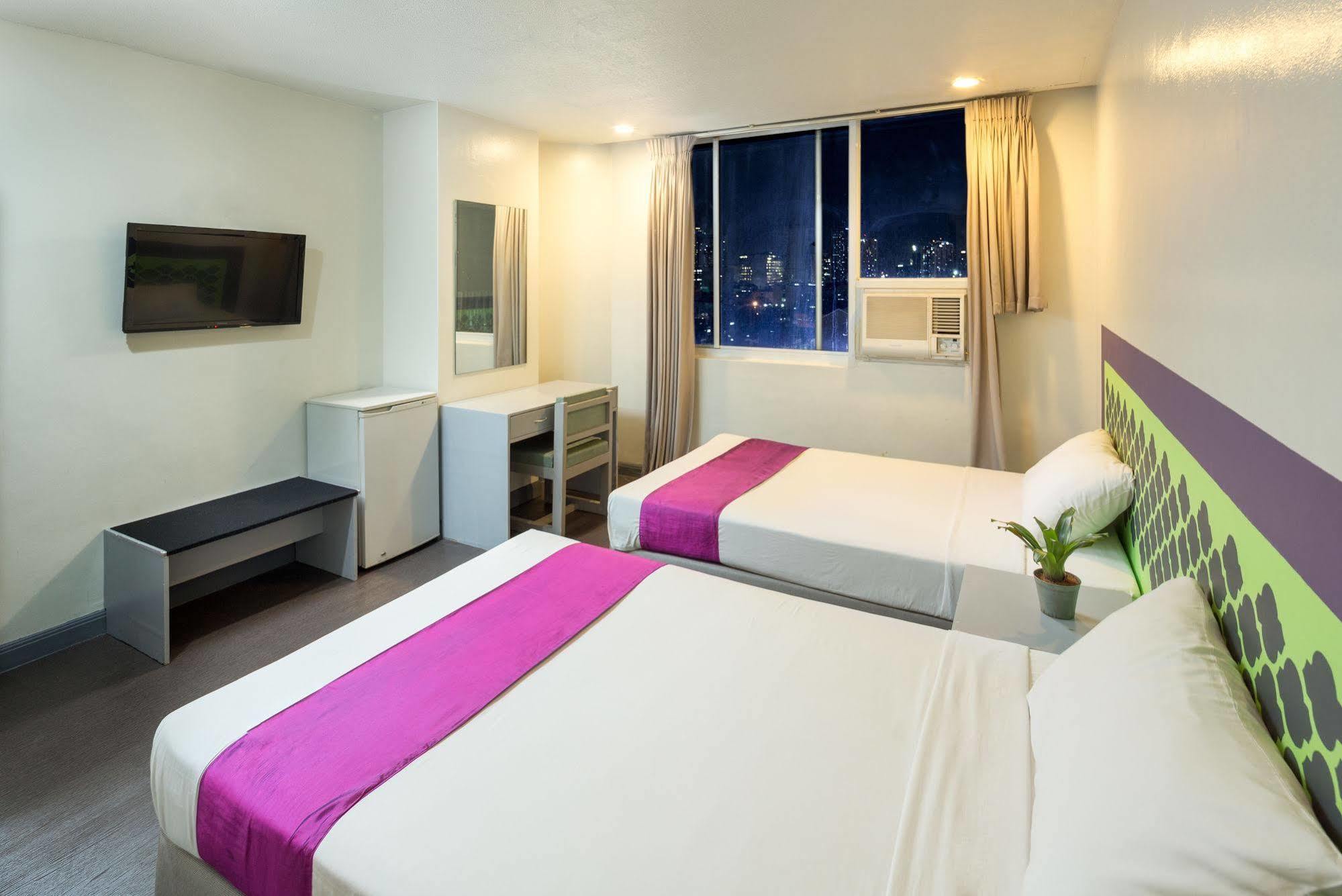 V Hotel 马尼拉 外观 照片