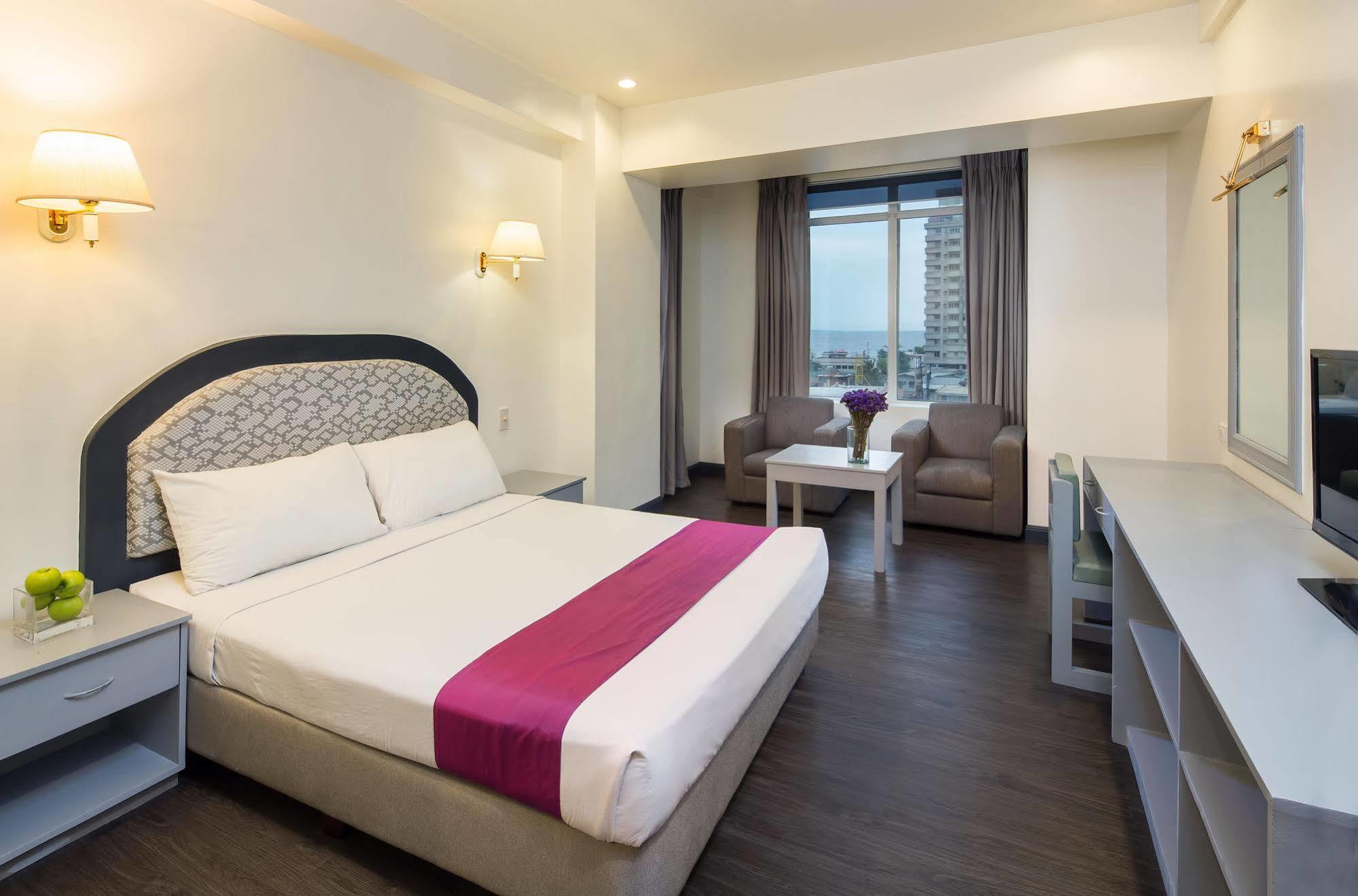 V Hotel 马尼拉 外观 照片