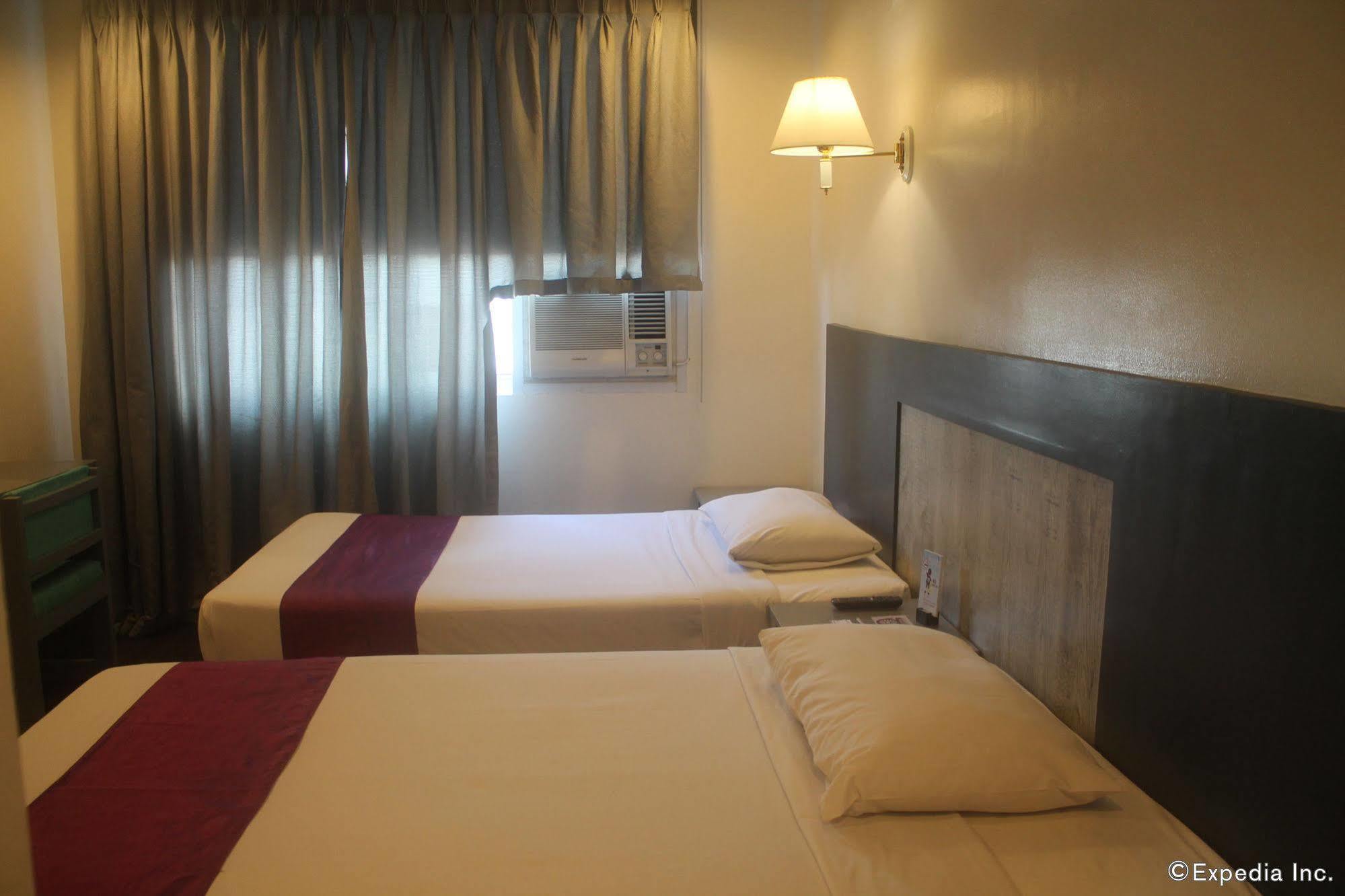 V Hotel 马尼拉 外观 照片