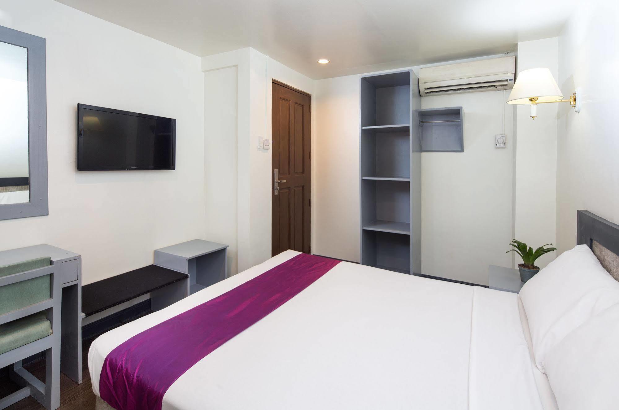 V Hotel 马尼拉 外观 照片